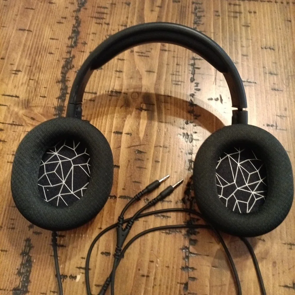 SteelSeries  Wired HeadphonesGaming Headset - A1